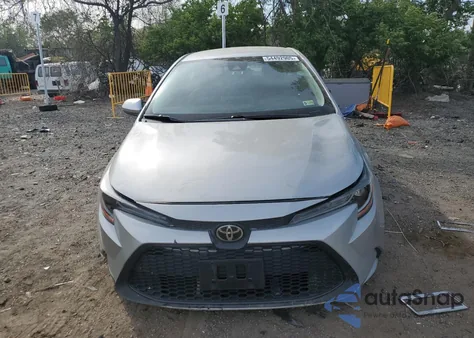 2020 Toyota Corolla Le z USA, uszkodzony, nr VIN 5YFEPRAEXLP095953